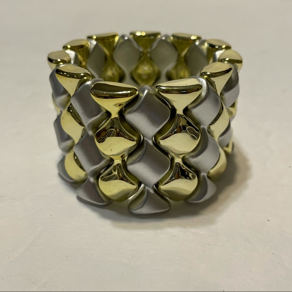 lightweight plastic stretch bracelet gold silver - Picture 1 of 5